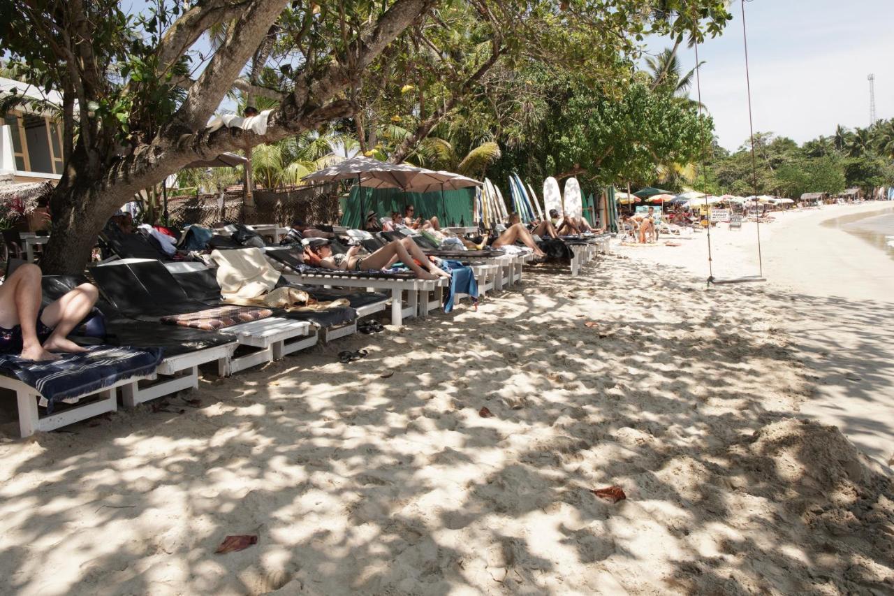 מלון דיקוולה Surf Nest Hiriketiya מראה חיצוני תמונה